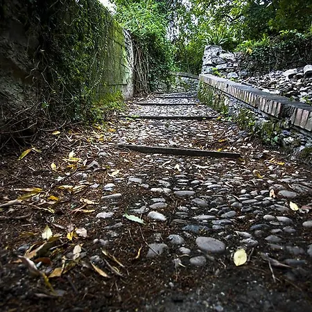 Couette-café Costa Lupara - Murchio *